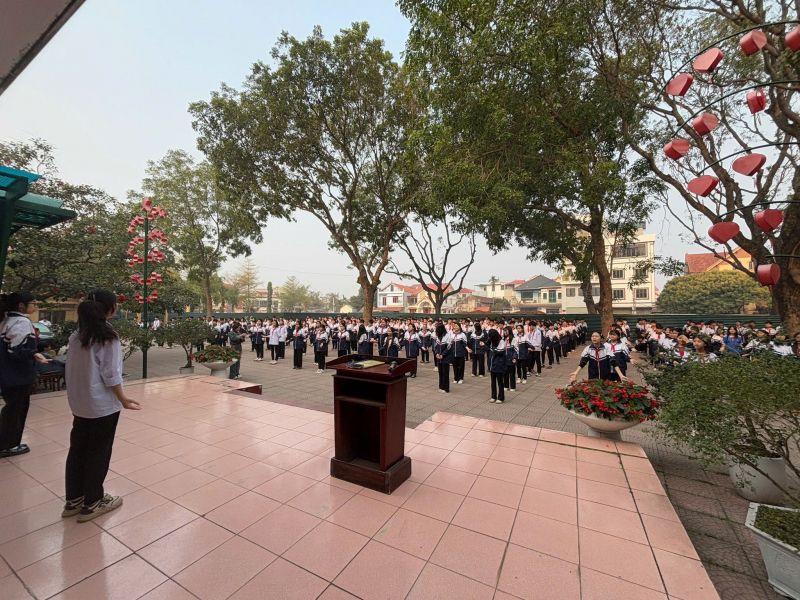 Trường THCS Phương Đình