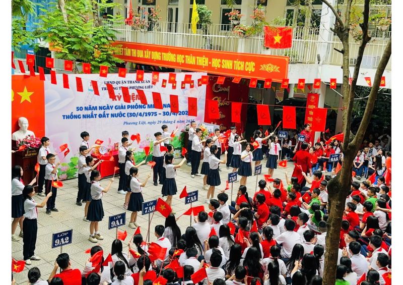 Trường THCS Phương Liệt