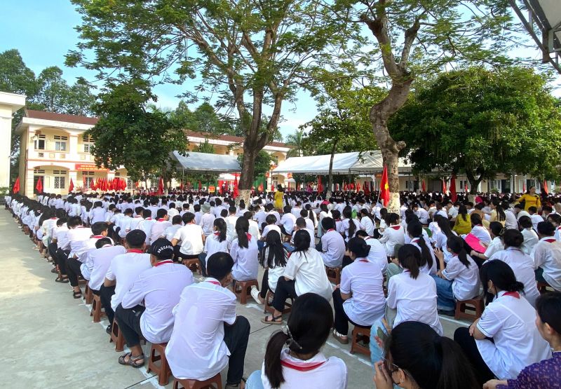 Trường THCS Quảng Tiến