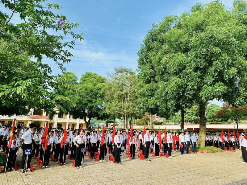 Trường THCS Tây Hiếu