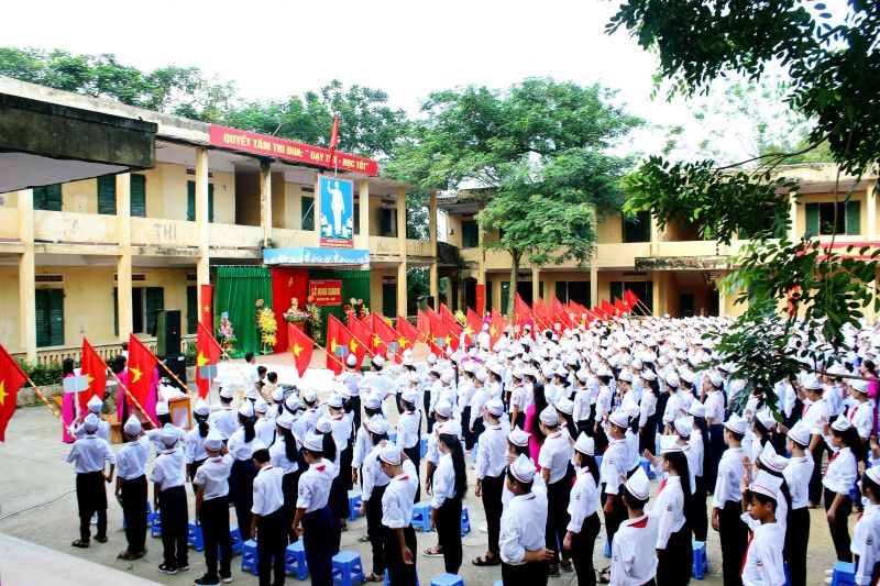 Trường THCS Thị trấn Chúc Sơn