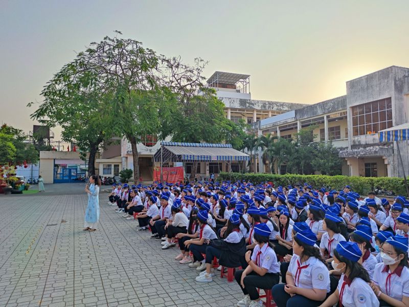 Trường THCS Thị Trấn Long Thành