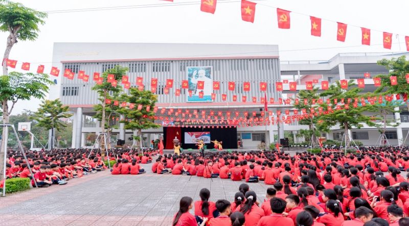 Trường THCS Thị Trấn Trâu Quỳ