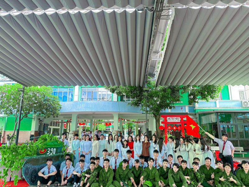 Trường THCS-THPT Hồng Đức