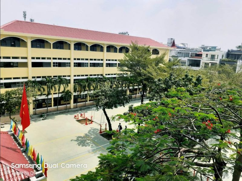 Trường THCS, THPT Ngôi Sao