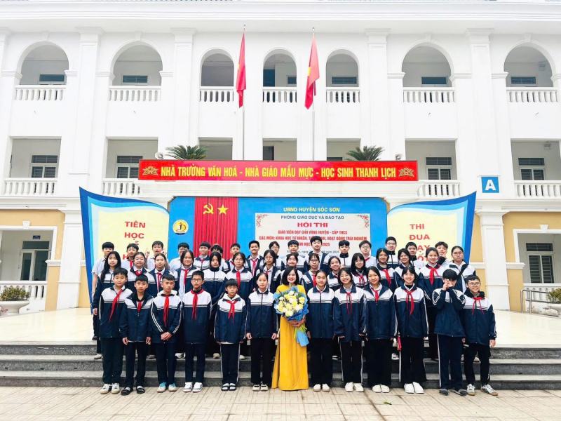 Trường THCS Tiên Dược