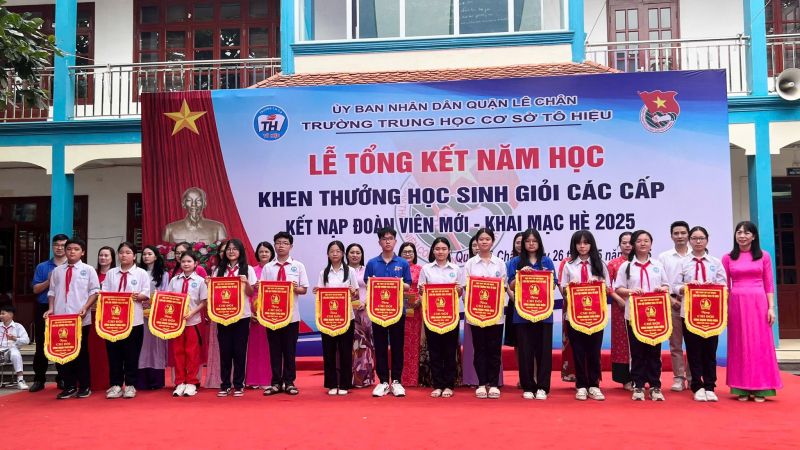 Trường THCS Tô Hiệu