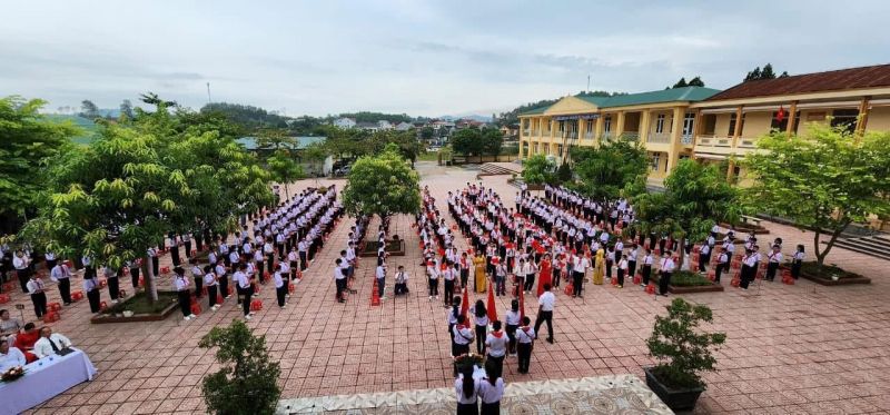 Trường THCS Tôn Quang Phiệt