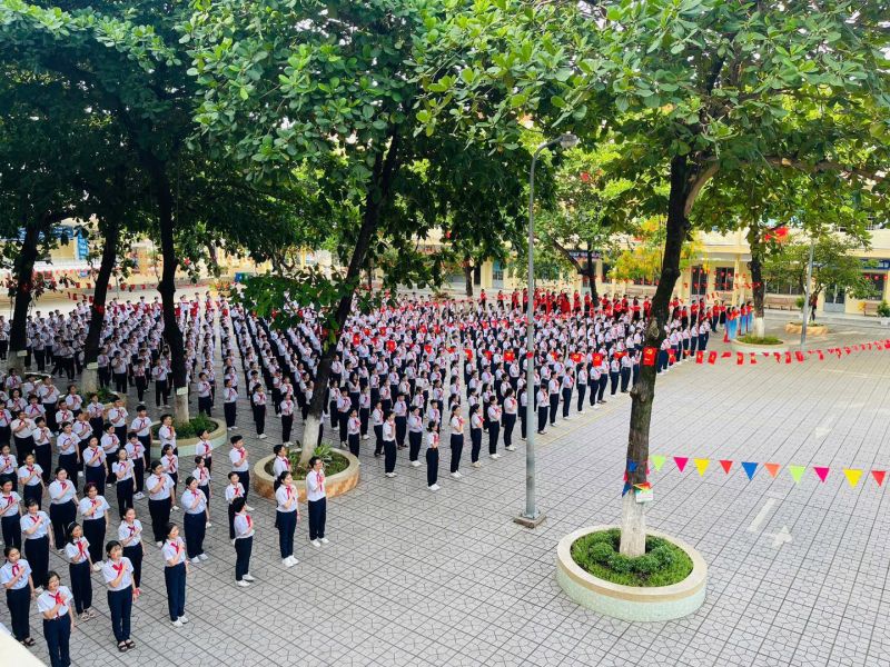 Trường THCS Trần Hưng Đạo