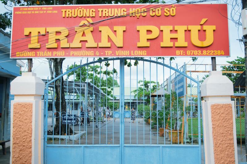Trường THCS Trần Phú TPVL