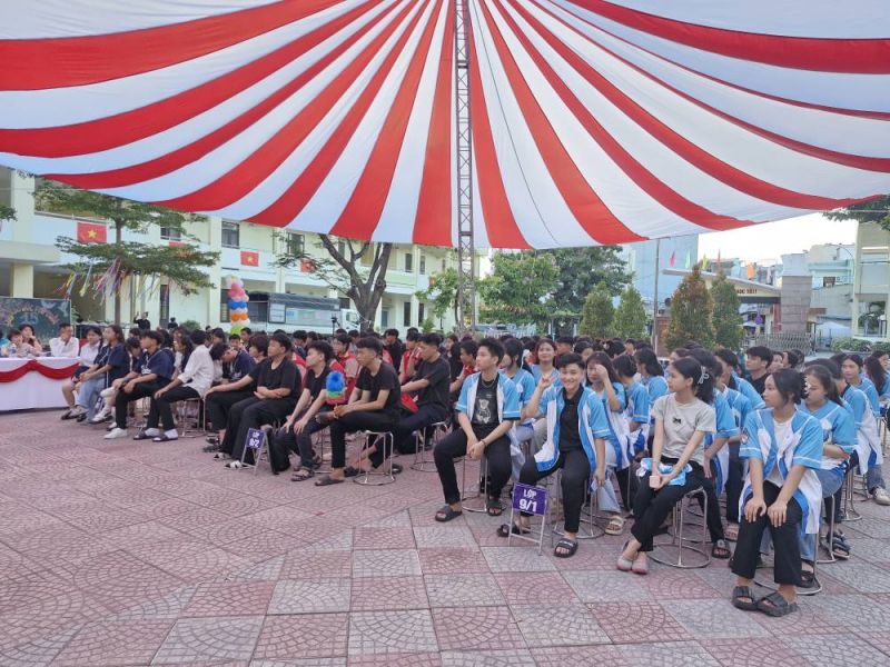Trường THCS Trần Quý Cáp