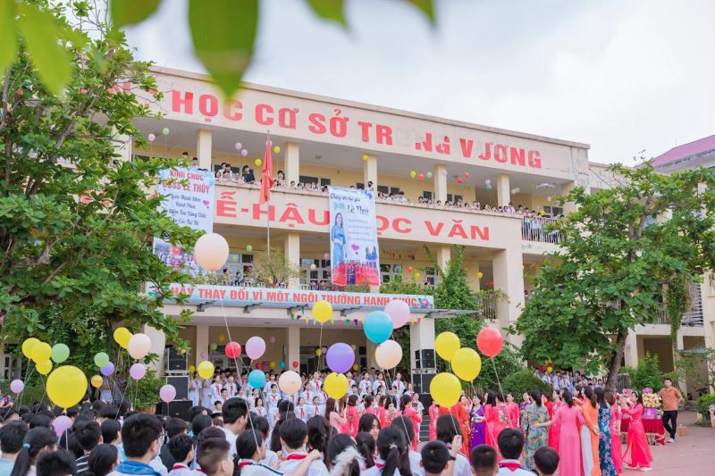 Trường THCS Trưng Vương