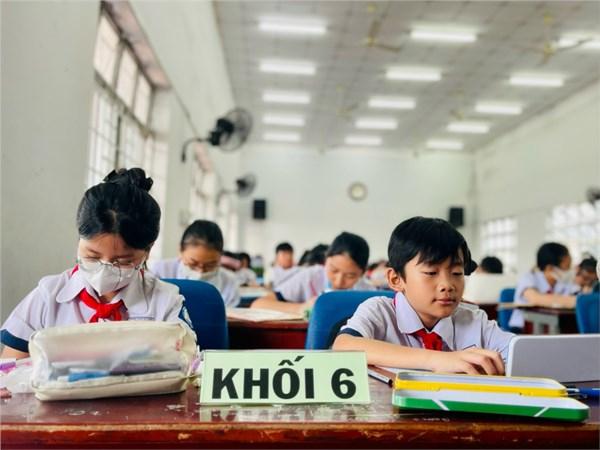 Trường THCS Trường Chinh
