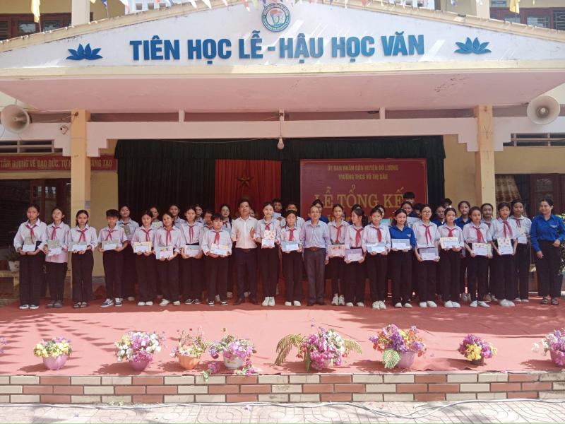Trương THCS Võ Thị Sáu