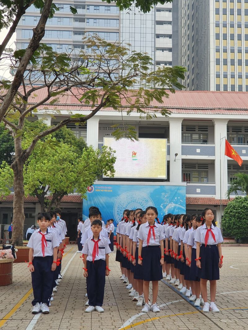 Trường THCS Võ Trường Toản