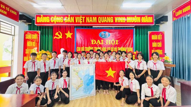 Trường THCS Võ Trường Toản