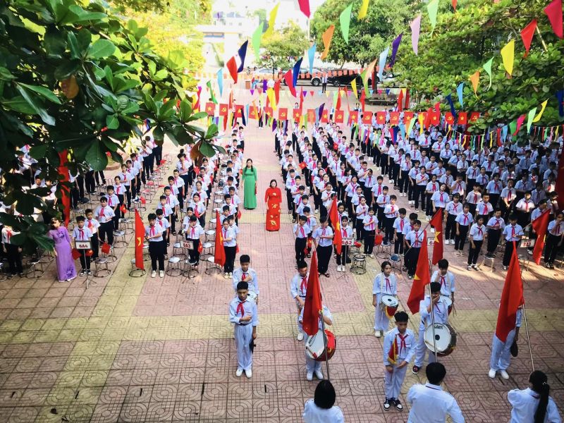 Trường THCS Xuân Mai B