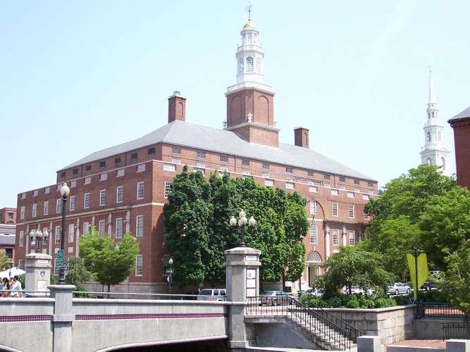 Trường Thiết kế Rhode Island