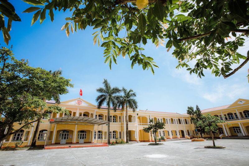 Trường THPT B Duy Tiên