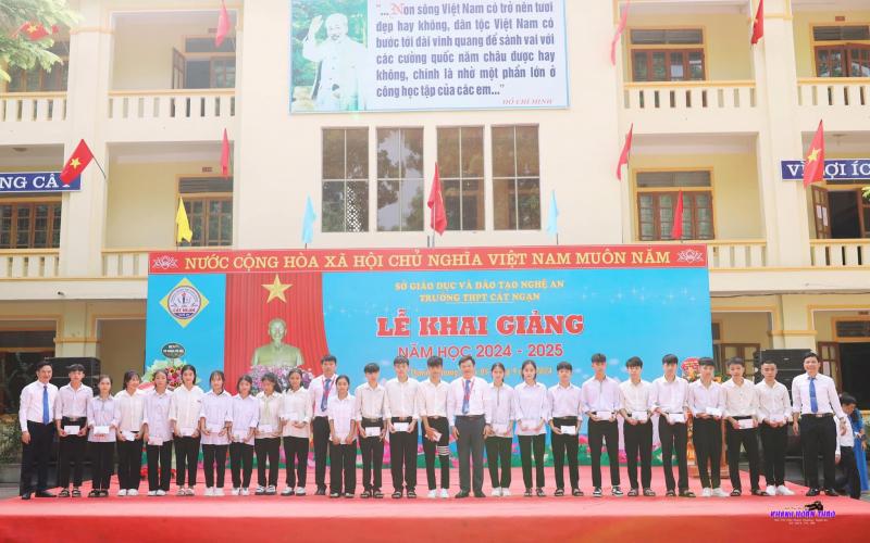 Trường THPT Cát Ngạn