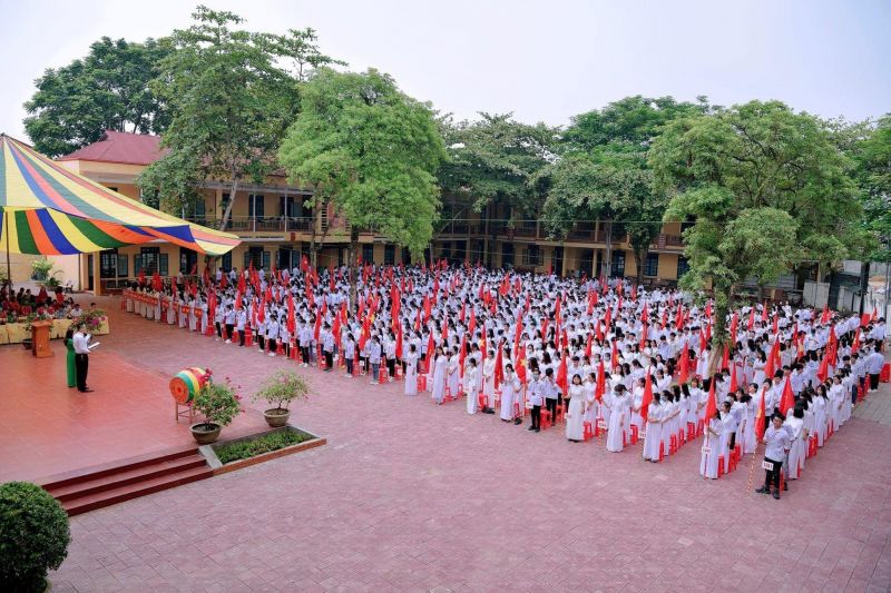 Trường THPT Chu Văn An