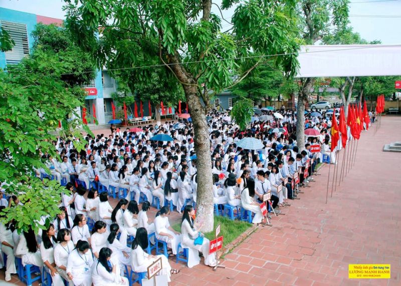 Trường THPT chuyên Hưng Yên
