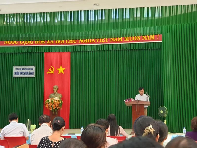 Trường THPT Chuyên Lê Khiết