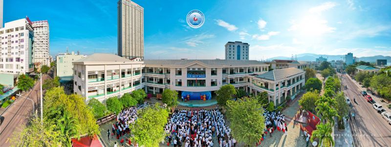 Trường THPT chuyên Lê Quý Đôn (Bình Định)