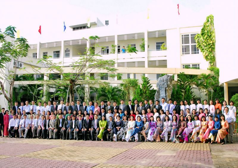Trường THPT chuyên Lê Quý Đôn - Đà Nẵng