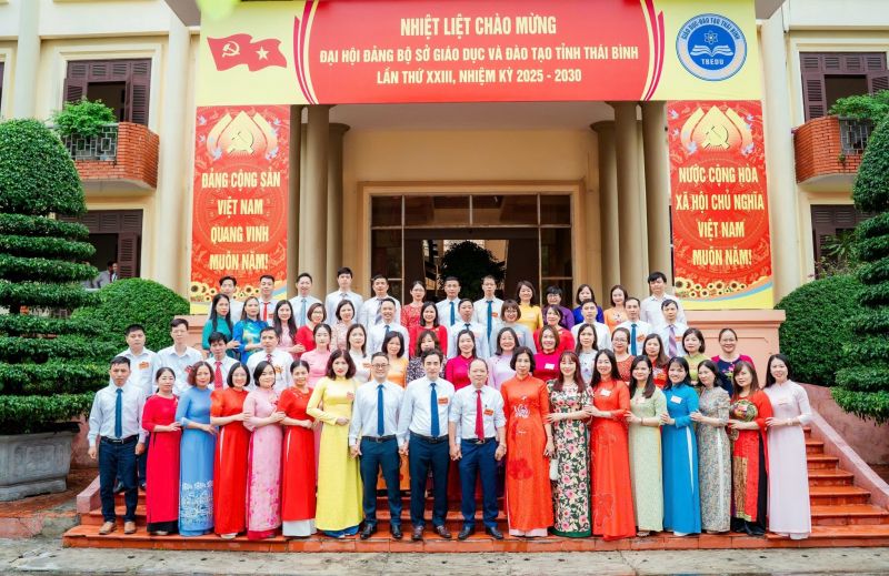 Trường Trung học phổ thông chuyên Thái Bình