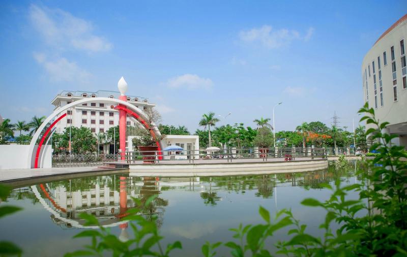 Cánh cổng nhìn đẹp mắt và mới lạ