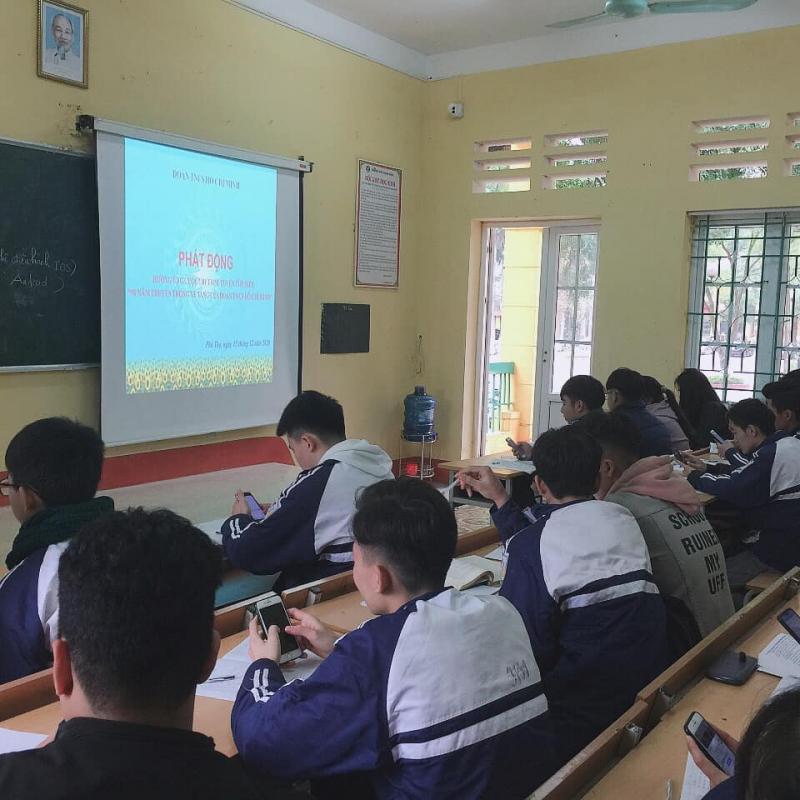 Trường THPT Đoan Hùng