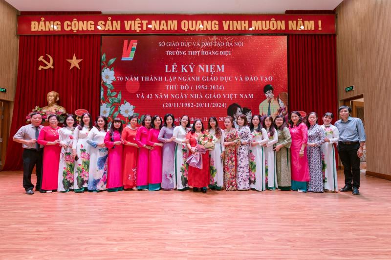 Trường THPT Hoàng Diệu - Hà Nội