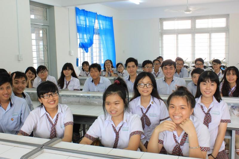 Trường THPT Hoàng Hoa Thám