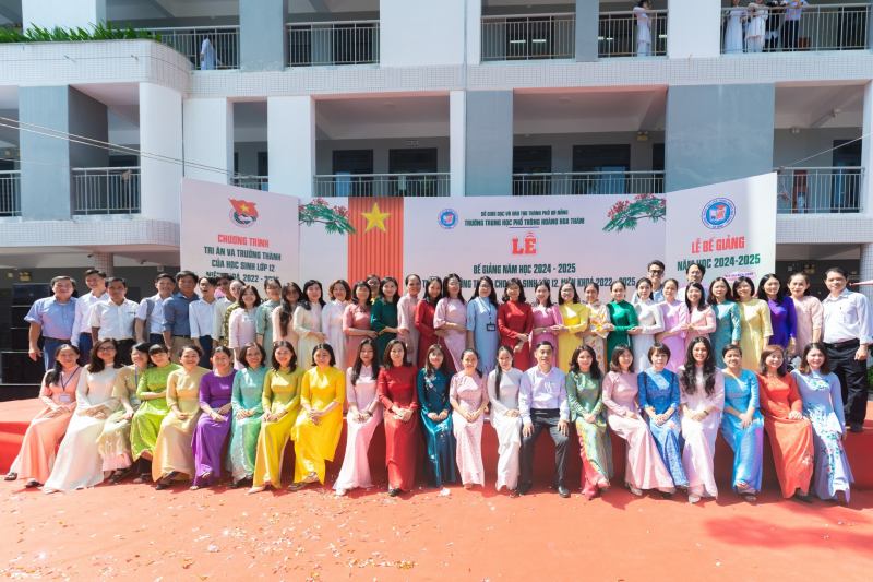 Trường THPT Hoàng Hoa Thám