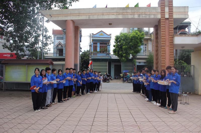 Trường THPT Lạc Sơn