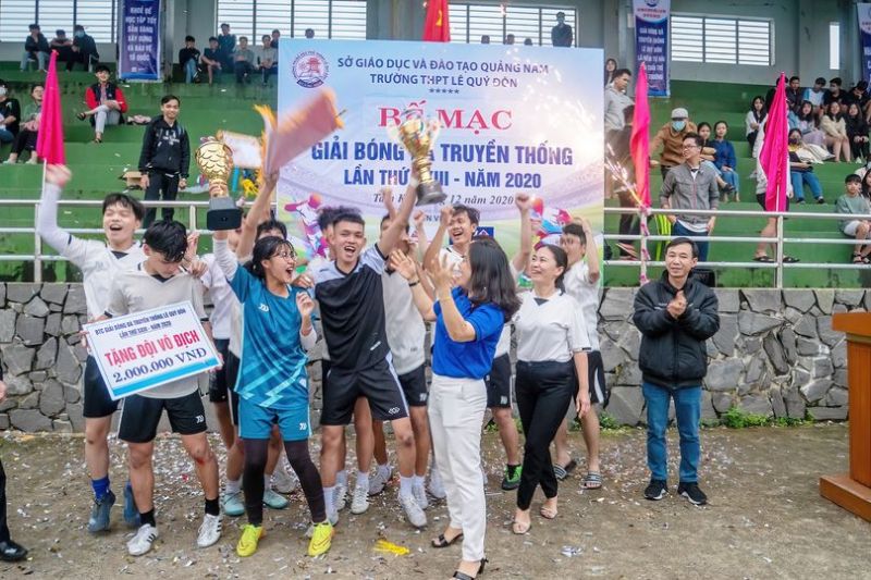 Trường THPT Lê Quý Đôn