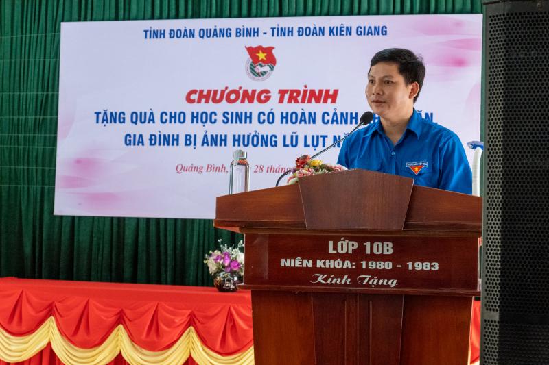 Trường THPT Lệ Thủy