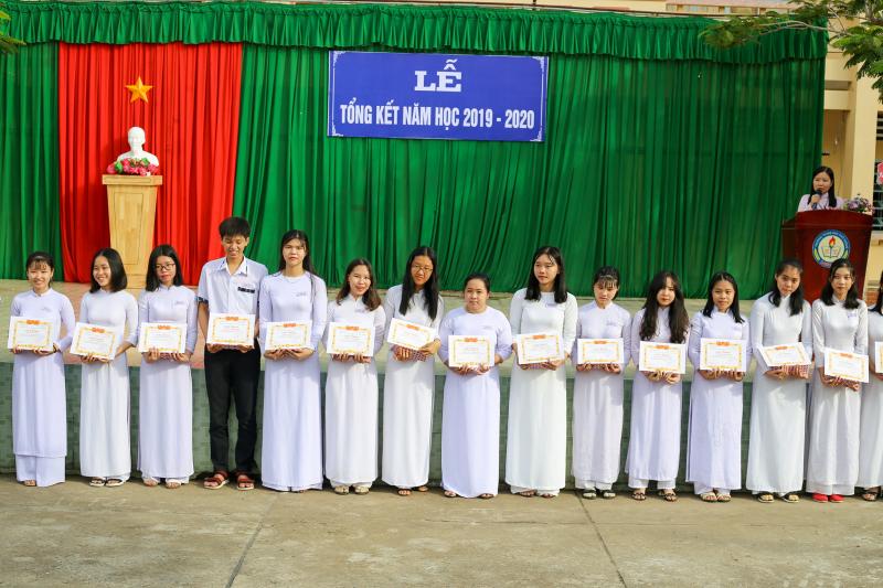 Trường THPT Long Mỹ