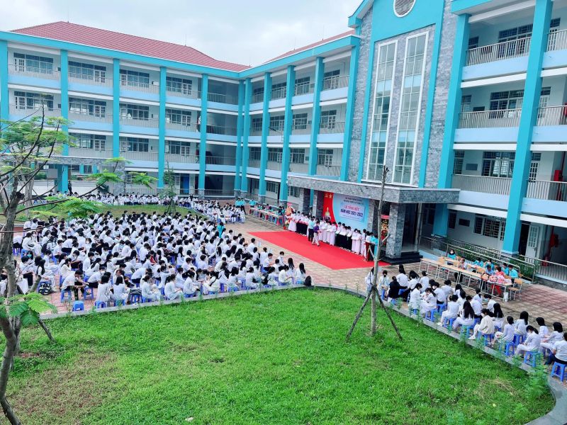 Trường THPT Lý Thái Tổ