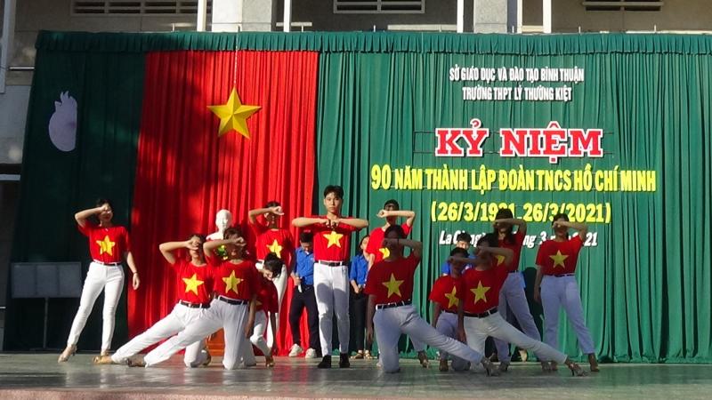Trường THPT Lý Thường Kiệt