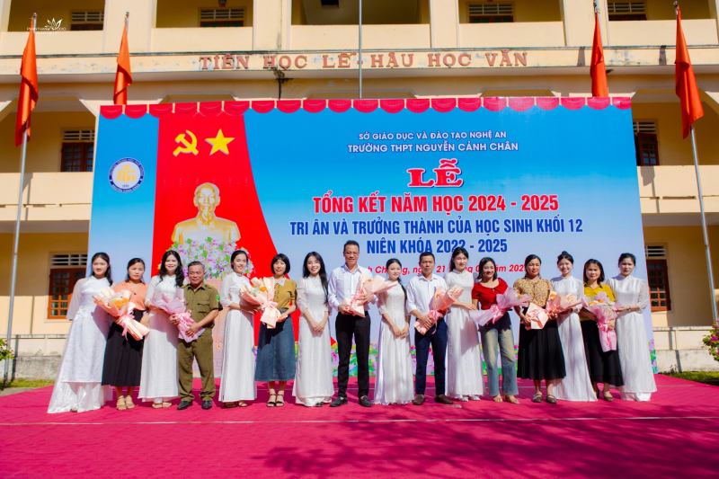 Trường THPT Nguyễn Cảnh Chân