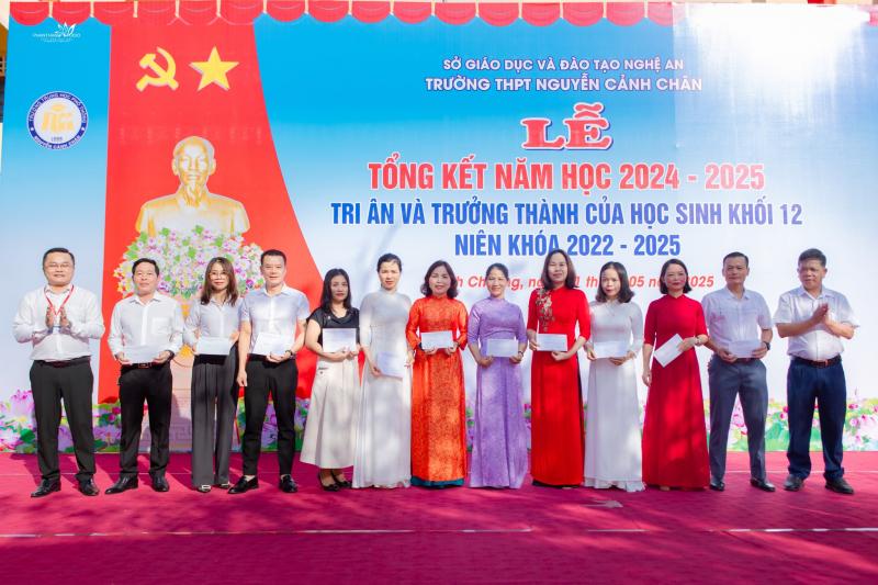 Trường THPT Nguyễn Cảnh Chân