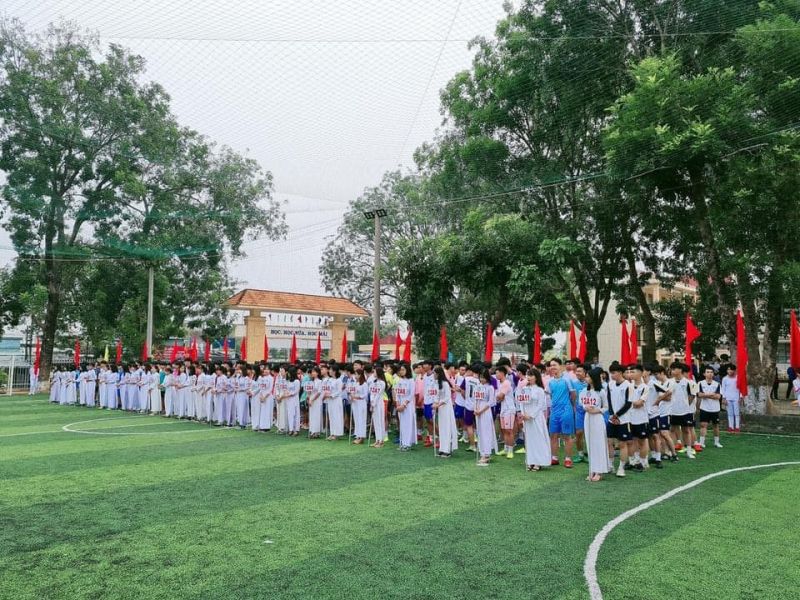 Trường THPT Nguyễn Du