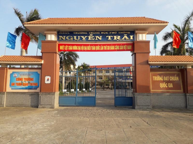 Trường THPT Nguyễn Trãi