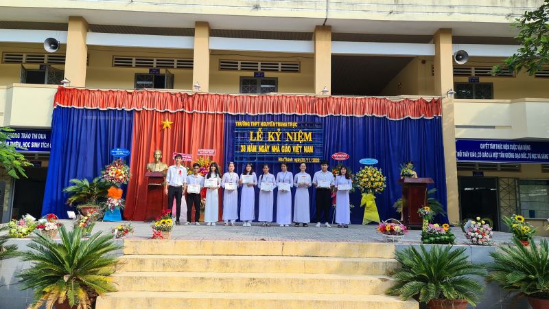 Trường THPT Nguyễn Trung Trực