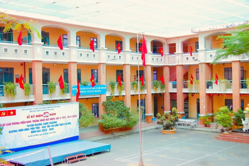 Trường THPT Nguyễn Văn Linh
