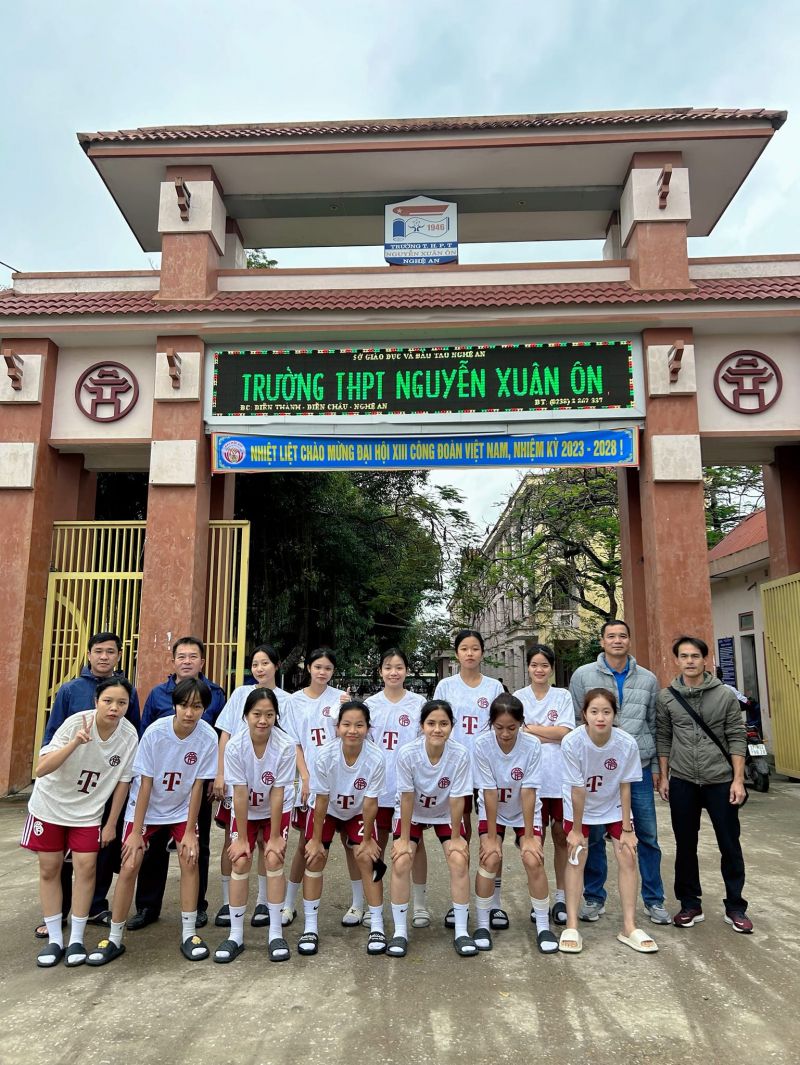 Trường THPT Nguyễn Xuân Ôn