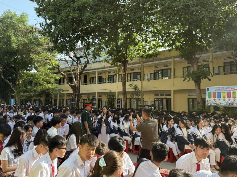 THPT Phan Bội Châu