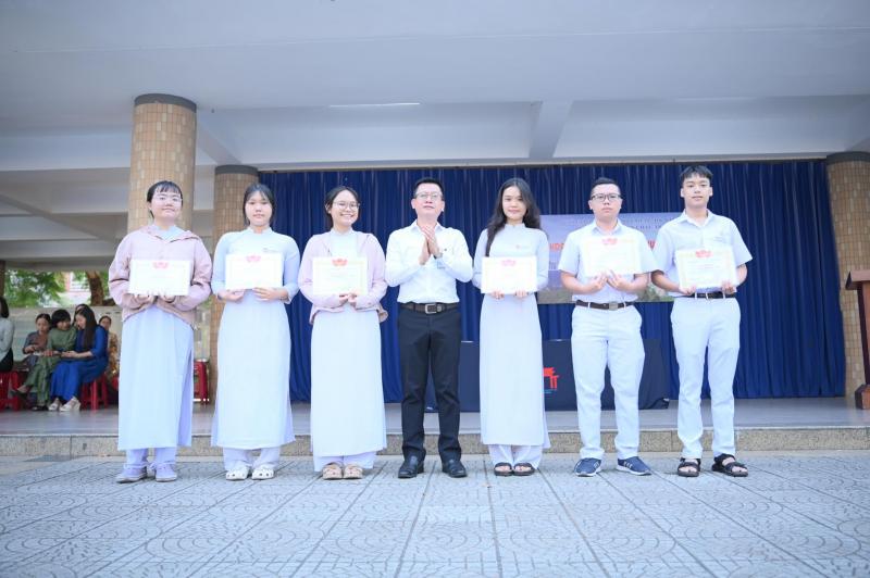 Trường THPT Phan Châu Trinh (Đà Nẵng)